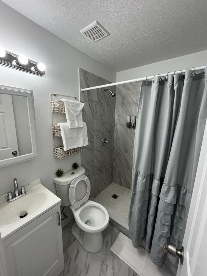 Incredible Comfortable Apartments Near The Airport And Beaches Тампа Екстериор снимка