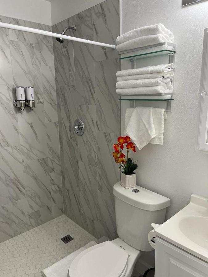 Incredible Comfortable Apartments Near The Airport And Beaches Тампа Екстериор снимка